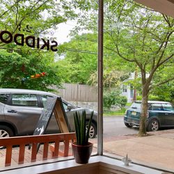 23 Skiddoo Cafe