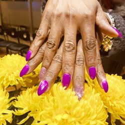 Nails Maxx