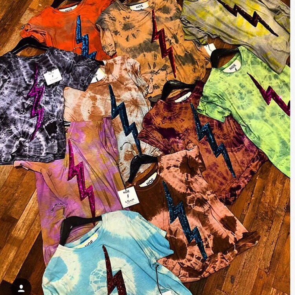 The Barn 808 - Lightening bolt Ts - Women's Clothing Near Me - Hanalei, Hawaii