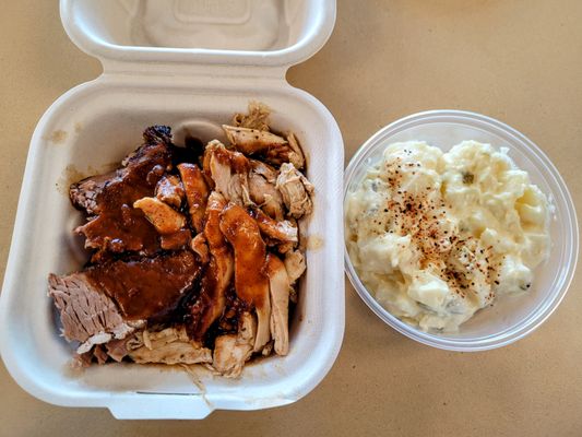 Hole In the Wall BBQ by null