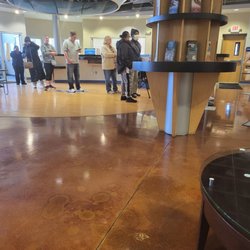 University of Kentucky Federal Credit Union - The inside teller line! There were many more people in line when I walked in.