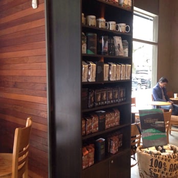 Starbucks - Coffee & Tea Near Me - Martínez, C Starbucks - Coffee & Tea Near Me - Martínez, C