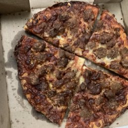 Carnivore Pizza
