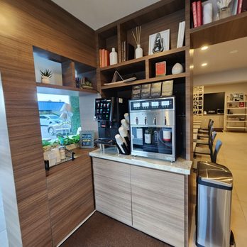The Dylan At SFO - Coffee machine - Hotels Near Me - Millbrae, California The Dylan At SFO - Coffee machine - Hotels Near Me - Millbrae, California