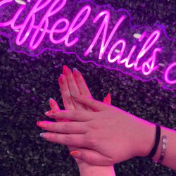 Eiffel Nails & Spa