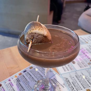 JoJo's Shake Bar - Orlando - Desserts Near Me - Orlando, Florida JoJo's Shake Bar - Orlando - Desserts Near Me - Orlando, Florida