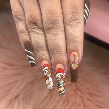 Jersey’s Finest Nails - Handpainted gizmo - Nail Technicians Near Me - Ocala, Florida Jersey’s Finest Nails - Handpainted gizmo - Nail Technicians Near Me - Ocala, Florida