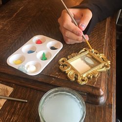 Cleocatra Cafe - Painting kit that buys the cats food