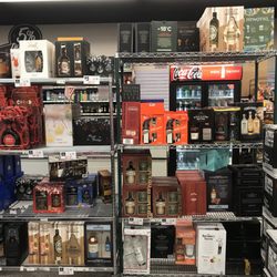 Spec's Wines, Spirits & Finer Foods - Gift packs