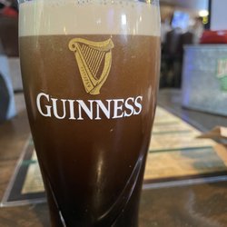 Lucky's Tavern - Heavenly brew