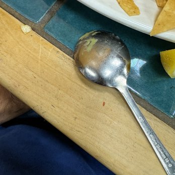 Rubio's Coastal Grill - Dirty utensils - Mexican Near Me - Downey, California Rubio's Coastal Grill - Dirty utensils - Mexican Near Me - Downey, California