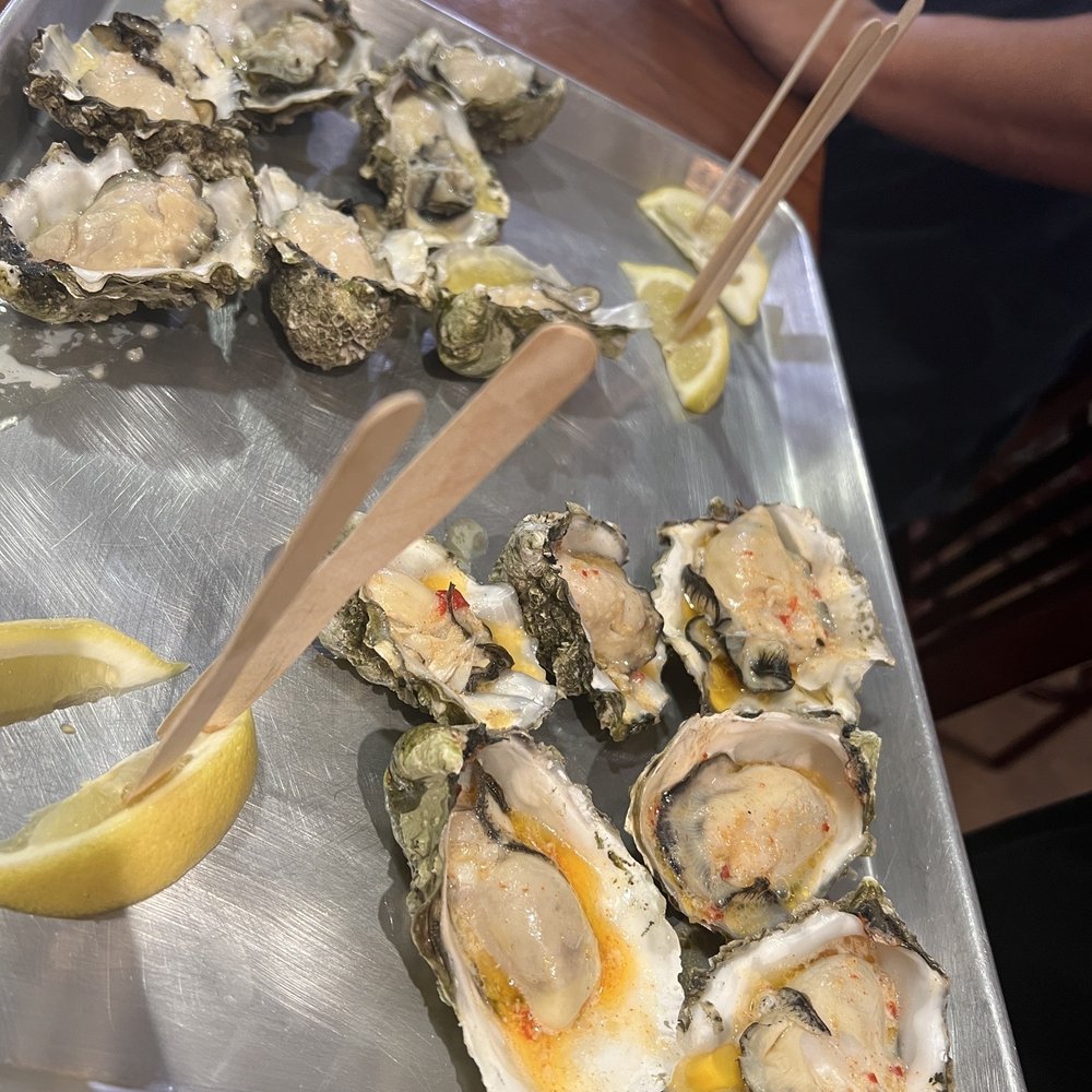 Murphys Grade - Garlic butter & spicy butter - Seafood Near Me - Murphys, California Murphys Grade - Garlic butter & spicy butter - Seafood Near Me - Murphys, California