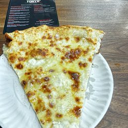 Delicious cheese pizza slice Delicious cheese pizza slice