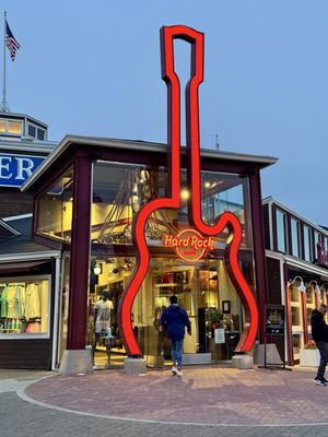 PIER 39 by null