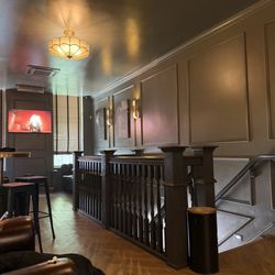 Harry's Cigar Shop