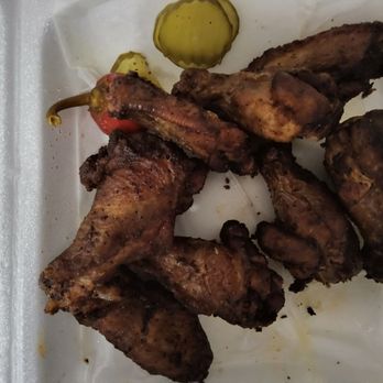 Bessinger's BBQ - burnt wings - Barbeque Near Me - Charleston, South Carolina Bessinger's BBQ - burnt wings - Barbeque Near Me - Charleston, South Carolina