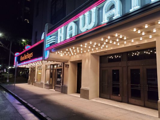 Hawaii Theatre by null