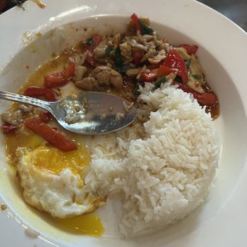 Osha Thai Express - Spicy basil chicken w fried egg - Thai Near Me - Oakland, California Osha Thai Express - Spicy basil chicken w fried egg - Thai Near Me - Oakland, California