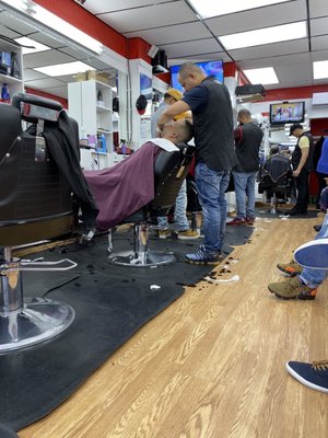 D'Friends Barber Shop by null