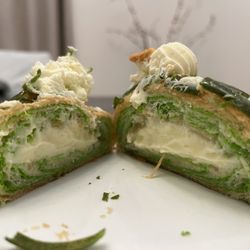 Bonjour Bakery & Patisserie - APPLE PIE FILLED CROISSANT 100/10! Interior