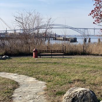 Heritage Park - Bayonne bridge - Parks Near Me - Staten Island, New York