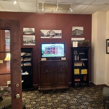 DeSoto House Hotel - Room on floor 1 where the DVD about Galena history is shown in the De Soto Hotel - Hotels Near Me - Galena, Illinois