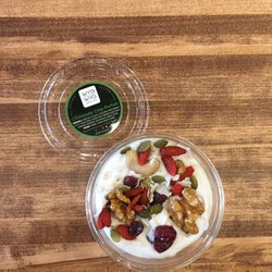 WYSIWYG Juice - Best chocolate chia parfait ever- and better is that there is no dairy!