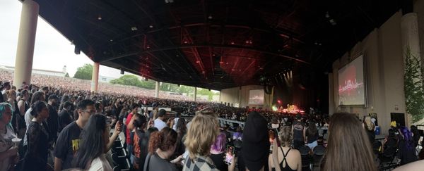 Lakewood Amphitheatre by null