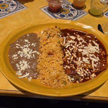 Sarapes Restaurant - Enchiladas, rice, refried beans - Mexican Near Me - Enfield, Connecticut