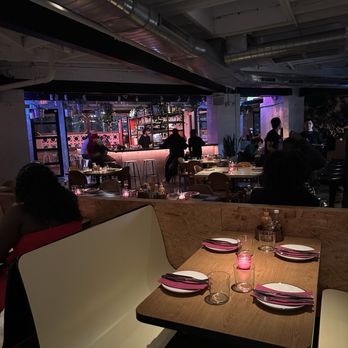 LMNO - Interior - Mexican Near Me - Philadelphia, Pennsylvania