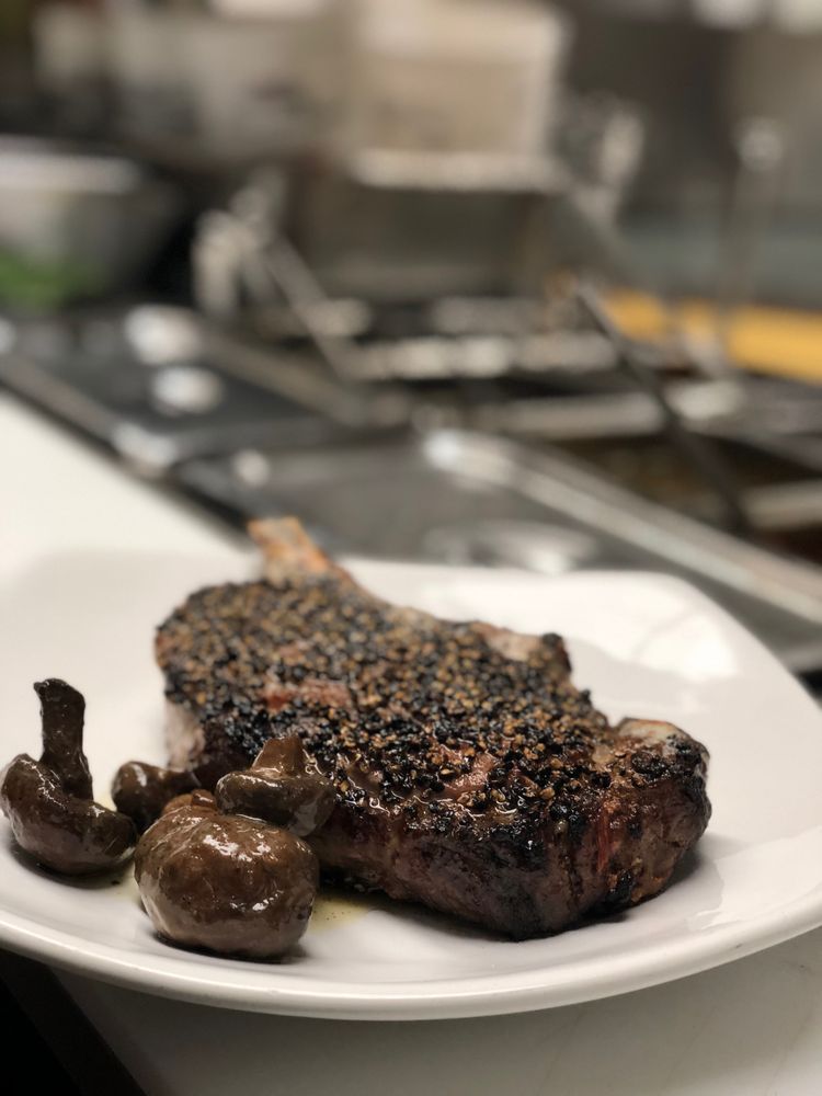 PALMER’S STEAKHOUSE 69 Photos & 151 Reviews 122 E Capitol Dr