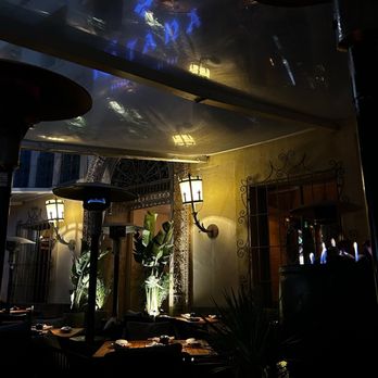 Katana - Sushi Bars Near Me - West Hollywood, California