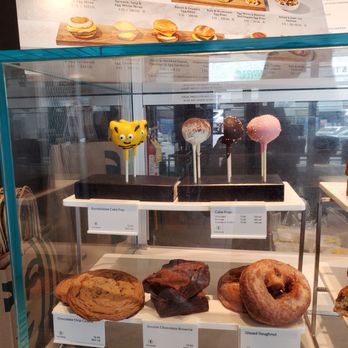 Starbucks - Coffee & Tea Near Me - Aiea, Hawaii Starbucks - Coffee & Tea Near Me - Aiea, Hawaii