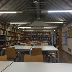 Centro Cívico Las Columnas - Biblioteca.