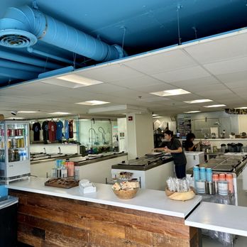 Cali Cream Homemade Ice Cream - Inside - Ice Cream & Frozen Yogurt Near Me - Encinitas, California