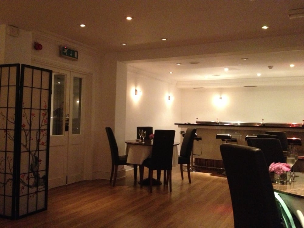 Kaiten Sushi & Sake Bar