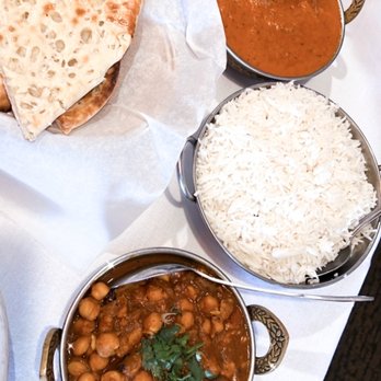 Everest Himalayan Cuisine - Chana masala sooooo good - Himalayan/Nepalese Near Me - Encinitas, California