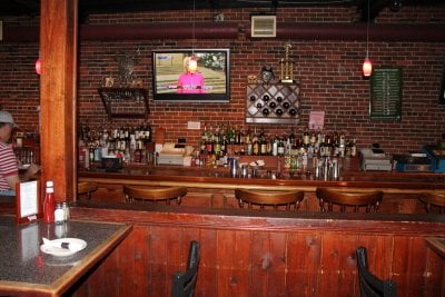 Costello's Tavern by null