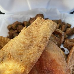 Hip Hop Seafood & Chicken - Fish and okra