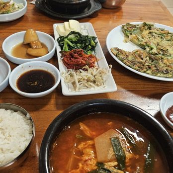 Frog House Restaurant - Kalbi soup, tofu soup, mini-seafood pancake & namuru. - Korean Near Me - Honolulu, Hawaii