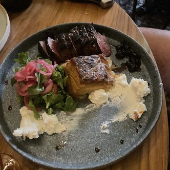 Golden Gate Saloon - Elk with berry compote & goat cheese - Bars Near Me - Grass Valley, California