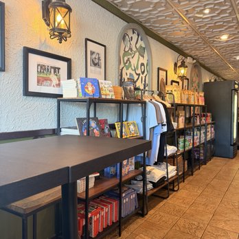 Centrado Cafe Shop - Cafes Near Me - Burtonsville, Maryland
