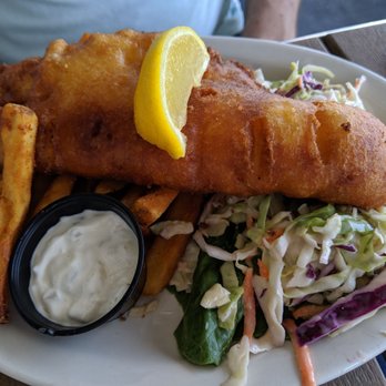 The Beachead - Fish and chips - Seafood Near Me - Block Island, Rhode Island