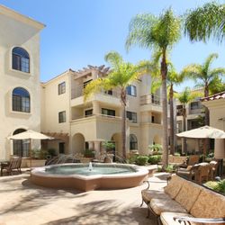 Palm Court - Cogir Senior Living
