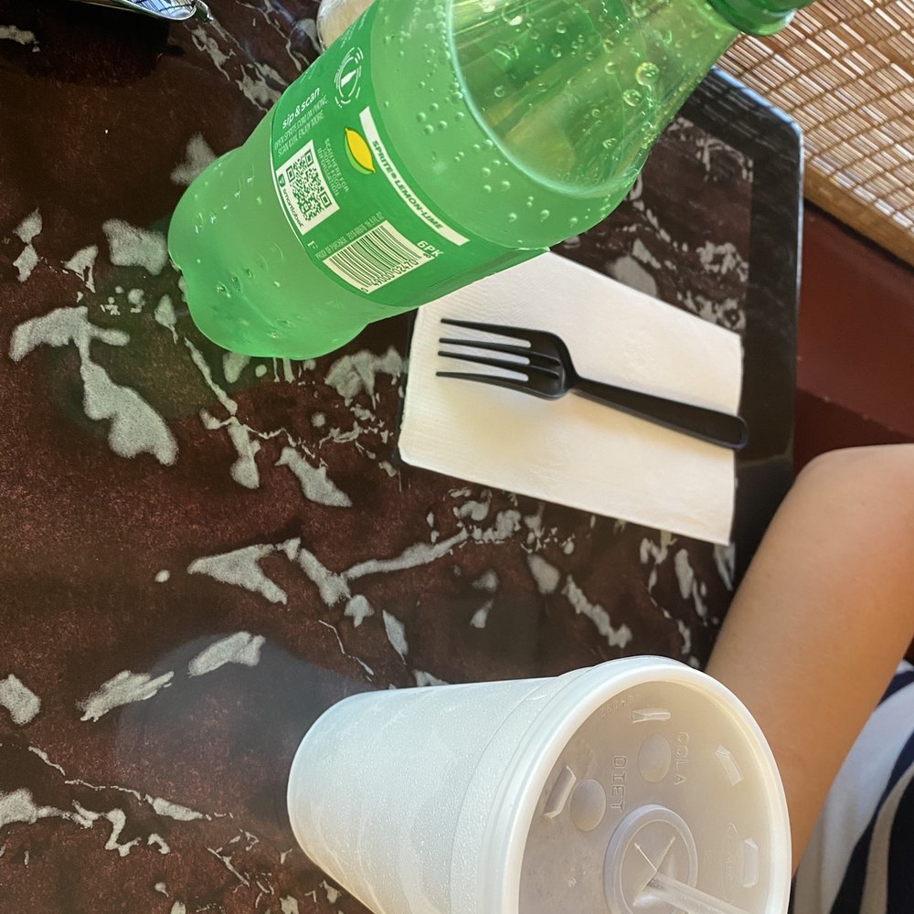 China Dragon Restaurant - Drinks sprite and unsweetened tea - Chinese Near Me - Gulf Shores, Alabama