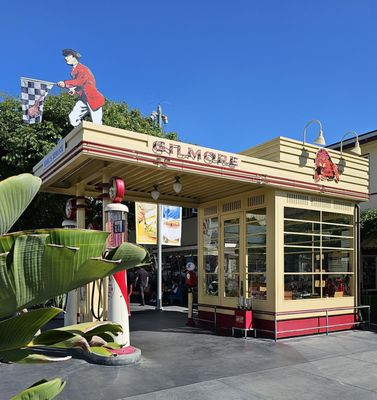 Gilmore Station by null