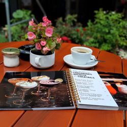 Café Roland - Die Karte ist sowohl inhaltlich als auch visuell ein Genuss