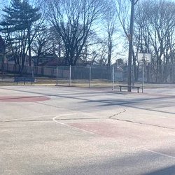 Billy Taylor Park - Basketball court