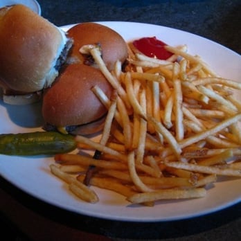Yard House - Sliders Baby! - New American Near Me - Irvine, California