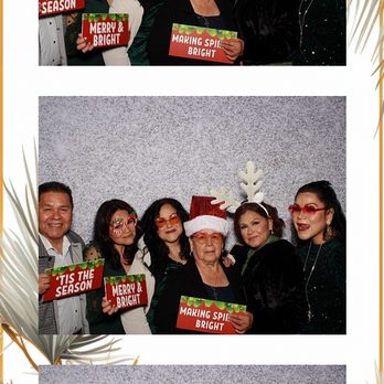 Props Camera Smile Photo Booth - Photo Booth Rentals Near Me Props Camera Smile Photo Booth - Photo Booth Rentals Near Me